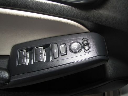 Certified 2024 Honda Civic EX-L image 12
