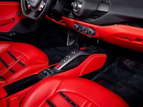 Used 2019 Ferrari 488 Spider image 49