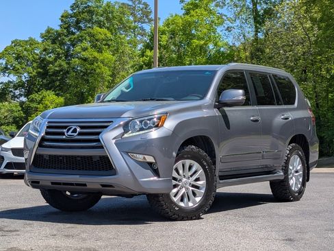 Used 2017 Lexus GX 460 Premium image 4