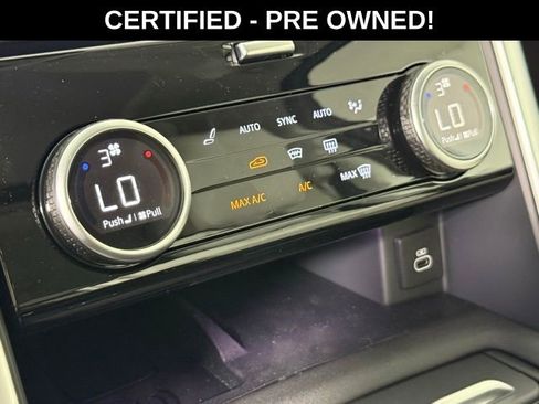 Certified 2025 Land Rover Discovery S AWD/4WD image 16