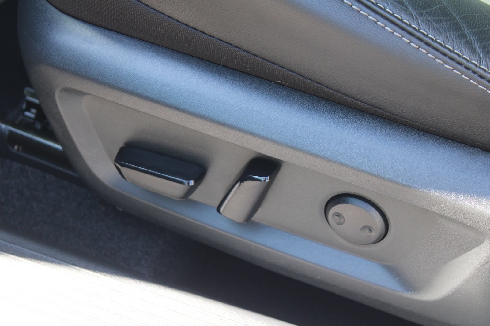 Used 2021 Nissan Rogue SL FWD image 24