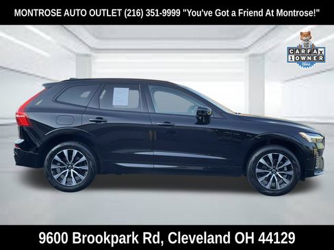 Used 2024 Volvo XC60 B5 Plus w/ Protection Package Premier AWD/4WD image 3