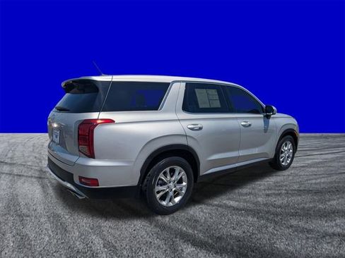 Used 2021 Hyundai Palisade SE image 3