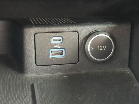 Certified 2021 Ford Escape SE w/ Cold Weather Package image 22