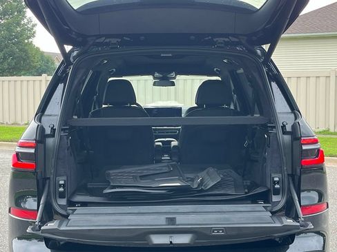 Used 2024 BMW X7 M60i w/ Executive Package AWD/4WD image 28