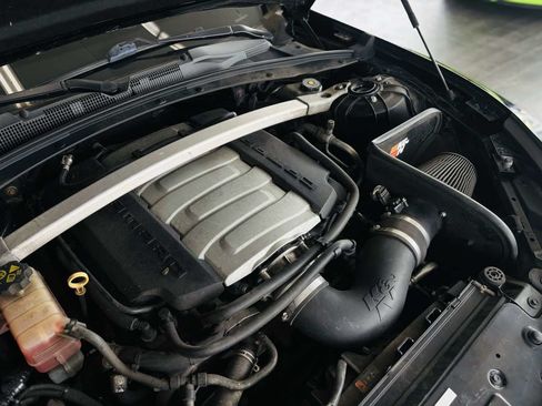 Used 2017 Chevrolet Camaro SS RWD image 21
