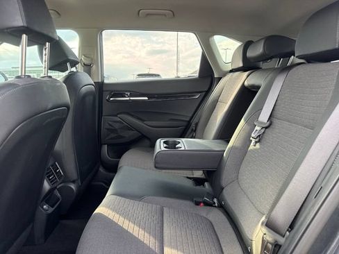 Used 2023 Kia Seltos S w/ Navigation Package FWD image 9