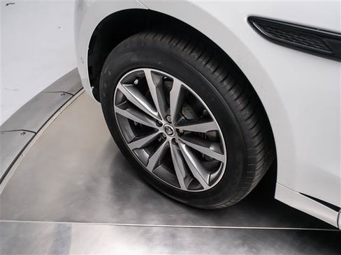 New 2026 Jaguar F-PACE R-Dynamic S AWD/4WD image 12