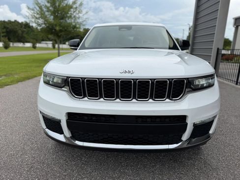 Used 2021 Jeep Grand Cherokee L Limited AWD/4WD image 3