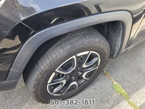 Used 2024 Jeep Compass Trailhawk AWD/4WD image 8