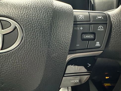 Used 2026 Toyota Camry LE FWD image 20