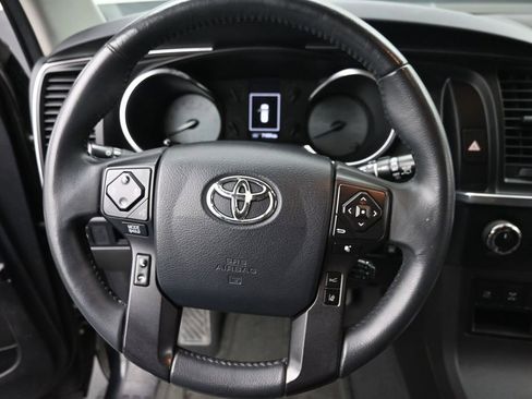Used 2019 Toyota Sequoia TRD Sport w/ TRD Sport Premium Package AWD/4WD image 16