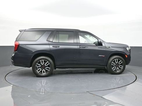 Used 2023 GMC Yukon AT4 w/ Technology Package image 18