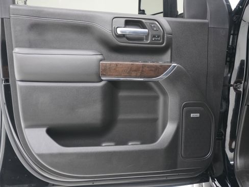 Used 2021 GMC Sierra 2500 Denali w/ Denali Ultimate Package AWD/4WD image 16