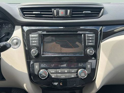 Used 2022 Nissan Rogue Sport SV FWD image 20