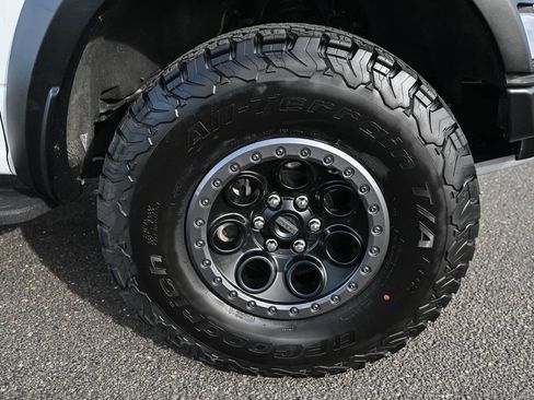 Used 2024 Ford F150 Raptor image 15