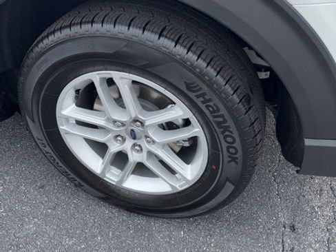 New 2026 Ford Explorer Active w/ Active Comfort Package image 38