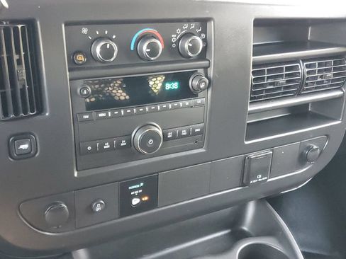 Used 2025 Chevrolet Express 2500 w/ Driver Convenience Package RWD image 20
