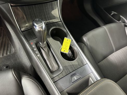 Used 2018 Chevrolet Impala LT image 19