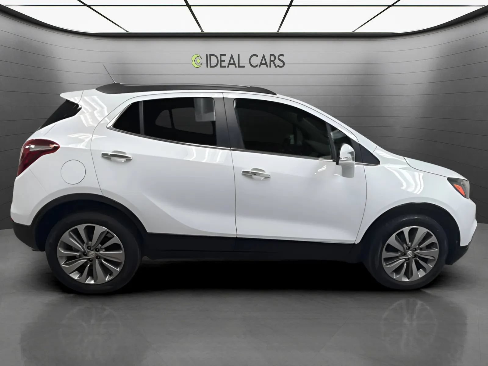 Used 2019 Buick Encore Preferred FWD image 5
