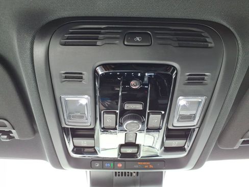New 2026 GMC Yukon AT4 w/ AT4 Premium Plus Package AWD/4WD image 19