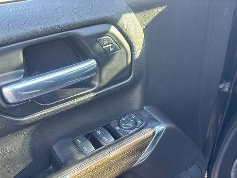 Used 2019 Chevrolet Silverado 1500 LT Trail Boss image 14