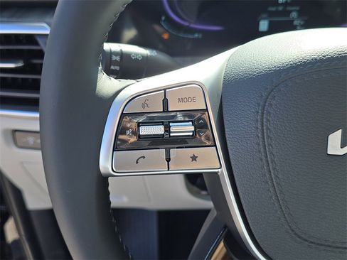New 2025 Kia Telluride EX image 35