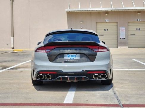 Used 2022 Kia Stinger GT-Line w/ Sun & Sound Package RWD image 6