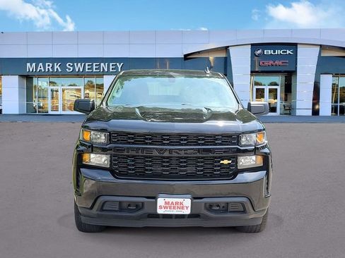 Used 2021 Chevrolet Silverado 1500 Custom RWD image 2