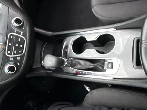 Used 2024 Chevrolet Malibu LT FWD image 17