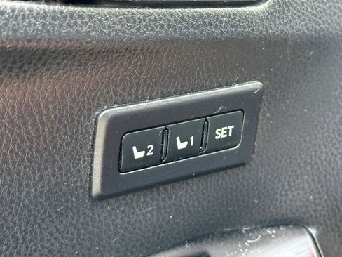 Used 2018 Toyota RAV4 Limited w/ All Weather Liner Package AWD/4WD image 17