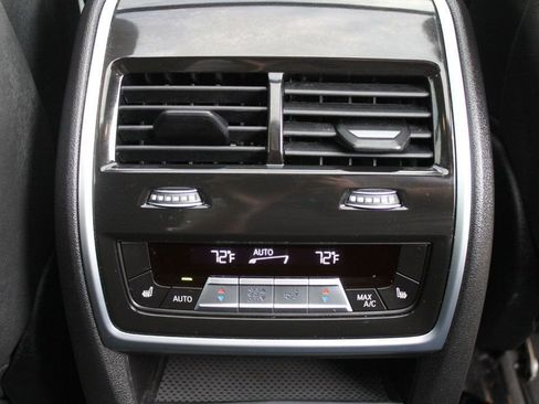 Used 2025 BMW X5 xDrive40i image 33