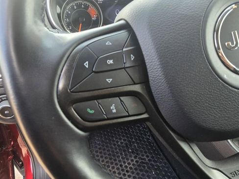 Used 2021 Jeep Cherokee Trailhawk w/ Sun, Sound & Nav Group AWD/4WD image 20