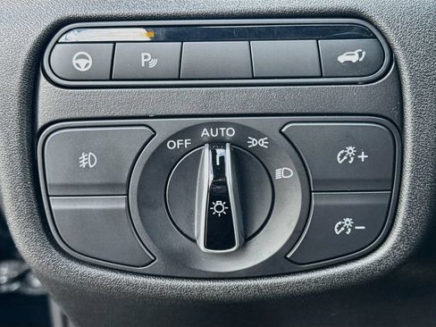 Certified 2023 INFINITI QX50 Sport AWD/4WD image 11