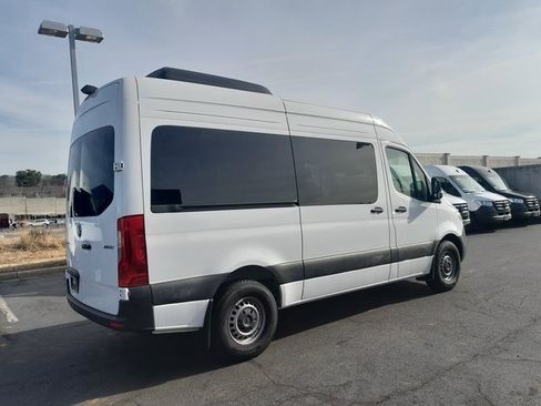 Used 2024 Mercedes-Benz Sprinter 2500 image 14
