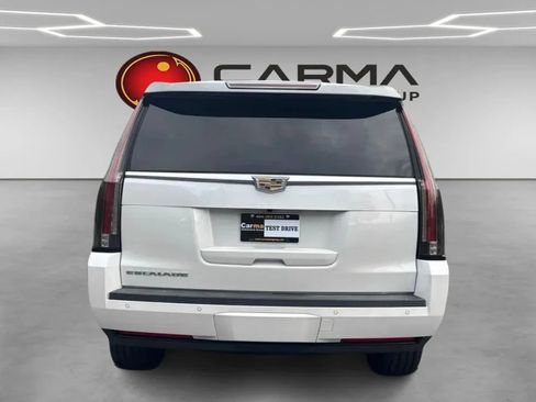 Used 2016 Cadillac Escalade 2WD image 4