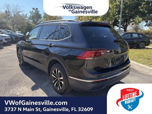 Certified 2024 Volkswagen Tiguan S image 4