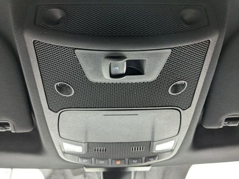 Used 2015 Ford F150 Lariat w/ Equipment Group 502A Luxury AWD/4WD image 26