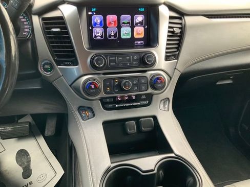 Used 2019 Chevrolet Tahoe LT w/ LT Signature Package image 23