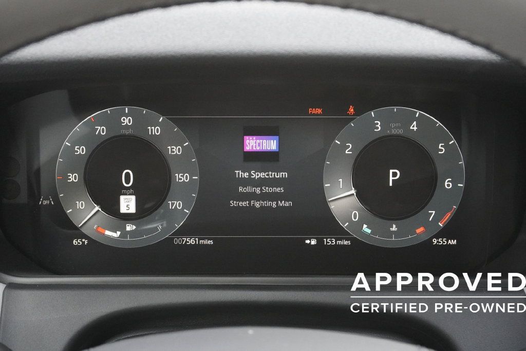 Used 2026 Land Rover Range Rover Velar S AWD/4WD image 11