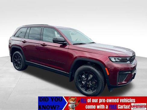 New 2026 Jeep Grand Cherokee Altitude AWD/4WD image 8