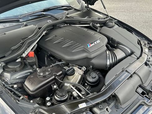 Used 2011 BMW M3 Base image 16