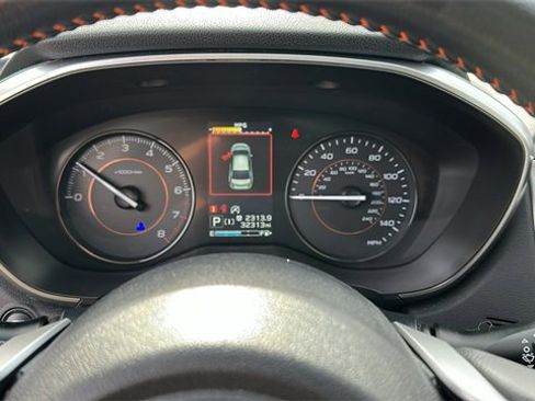 Used 2023 Subaru Crosstrek 2.0i Premium image 14