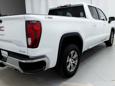 Used 2023 GMC Sierra 1500 SLE AWD/4WD image 15