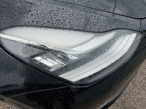 Used 2018 Tesla Model 3 Long Range image 21