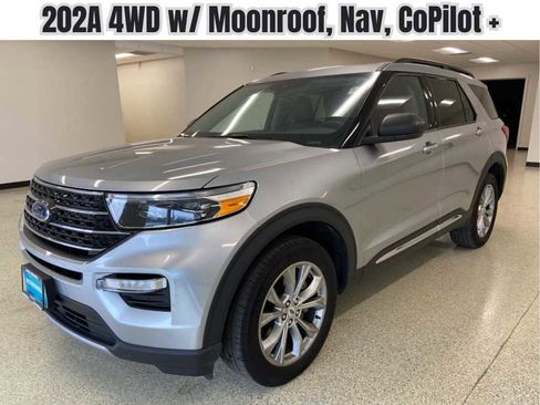 Used 2023 Ford Explorer XLT w/ Equipment Group 202A image 47