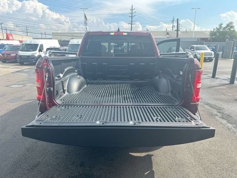 Used 2025 RAM 1500 Big Horn AWD/4WD image 24