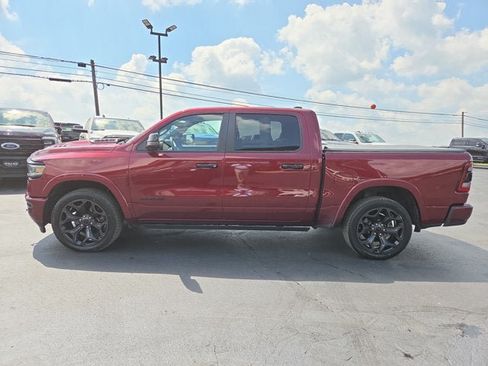 Used 2024 RAM 1500 Limited AWD/4WD image 3