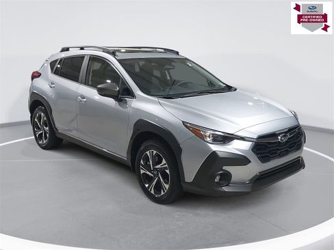 Certified 2025 Subaru Crosstrek 2.0i Premium image 3