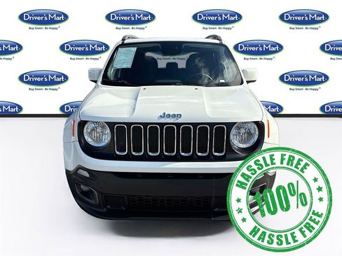 Used 2018 Jeep Renegade Latitude image 2